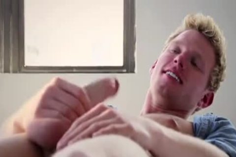 skank blonde seduce livecamera dude