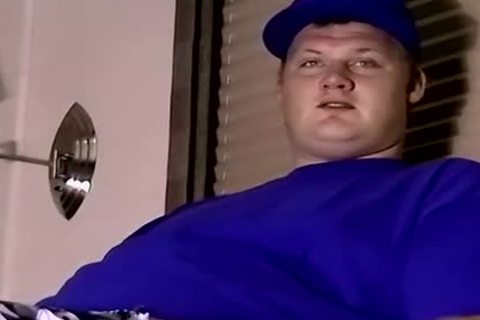 bulky Straight lad Chez With A rock hard dick acquires A bj