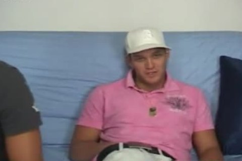 pictures Of pretty Korean Sex gay Moving Into A better Position Nu Moved