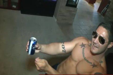 stripped Nick